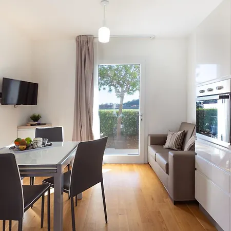 Viva - Due Piscine, Giardino E Mare Salentino! Apartmán *