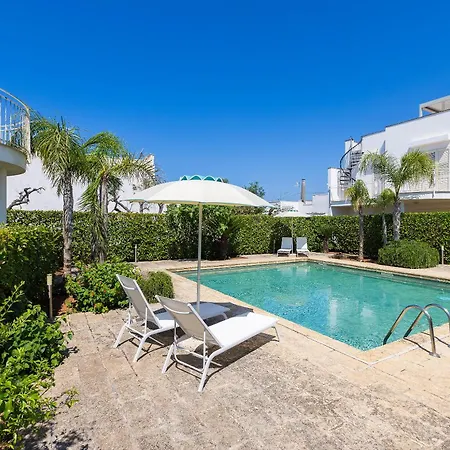 Viva - Due Piscine, Giardino E Mare Salentino! Apartment *