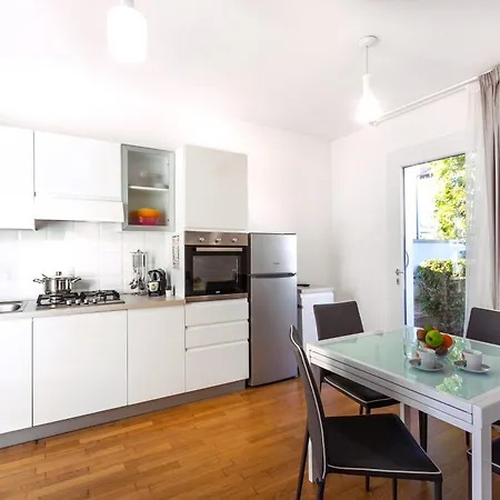 Viva - Due Piscine, Giardino E Mare Salentino! Apartmán
